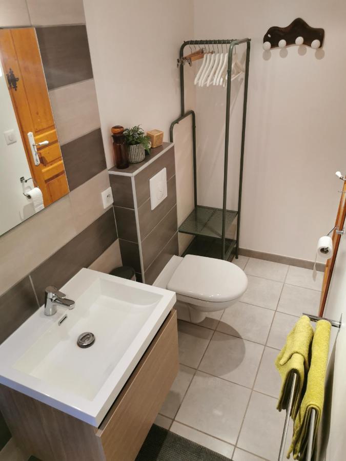 Studio De Charme En Provence, Piscine Et Jacuzzi Partages Le Luc Εξωτερικό φωτογραφία